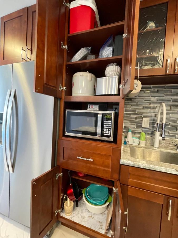 Amazing Waikiki Beach Condo 2Bed2Bath+Free Parking โฮโนลูลู ภายนอก รูปภาพ