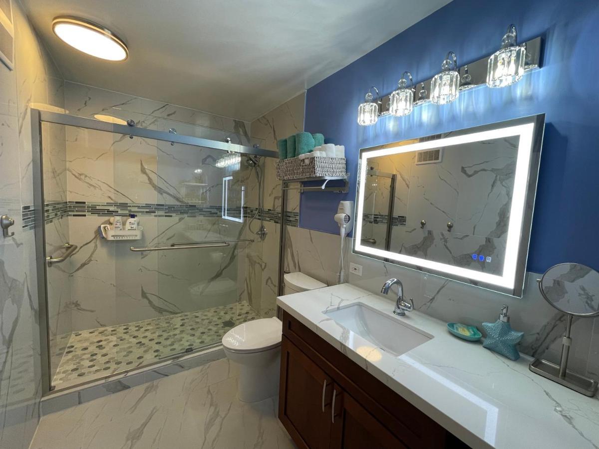 Amazing Waikiki Beach Condo 2Bed2Bath+Free Parking โฮโนลูลู ภายนอก รูปภาพ