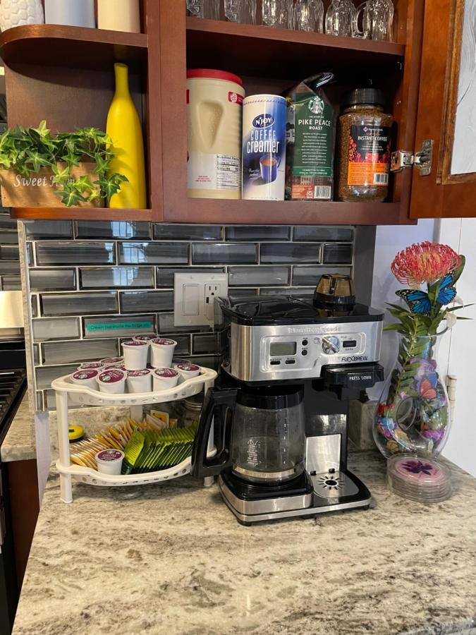 Amazing Waikiki Beach Condo 2Bed2Bath+Free Parking โฮโนลูลู ภายนอก รูปภาพ
