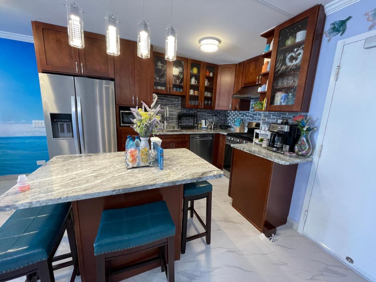 Amazing Waikiki Beach Condo 2Bed2Bath+Free Parking โฮโนลูลู ภายนอก รูปภาพ